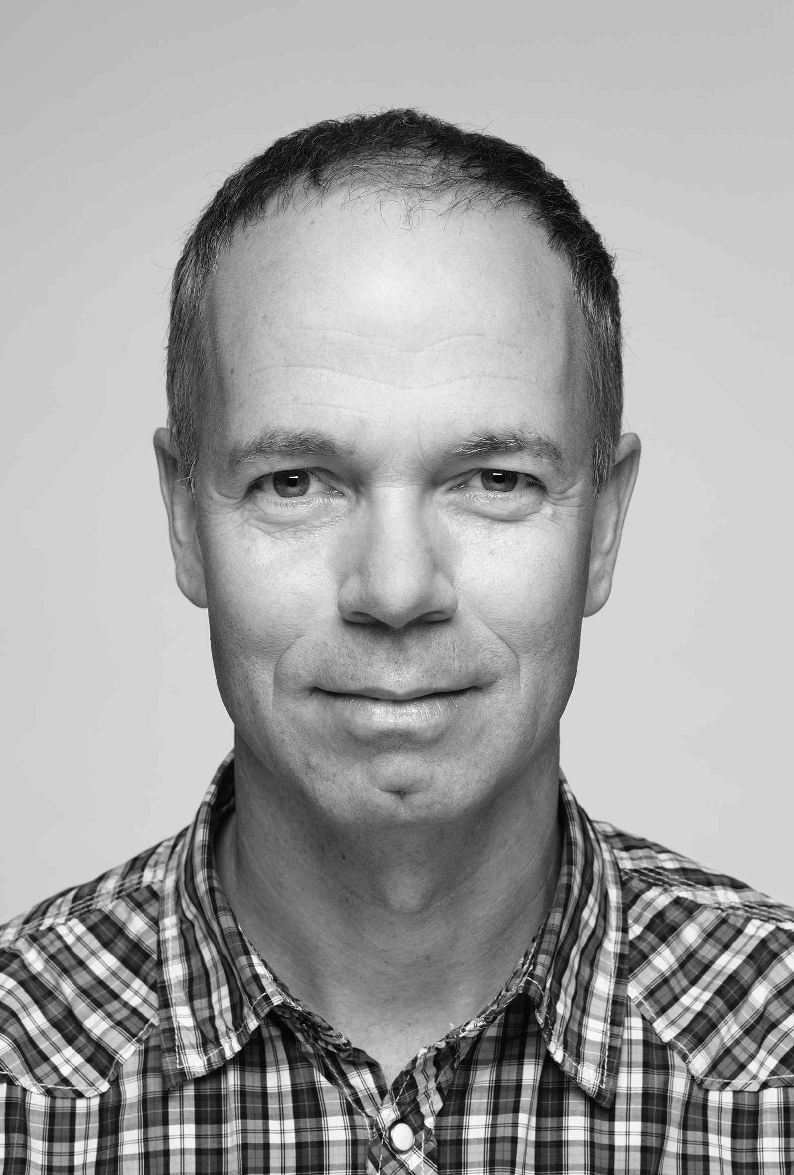 <b>Johannes Erler</b>, Artdirektor und Typedesigner, Hamburg - erler