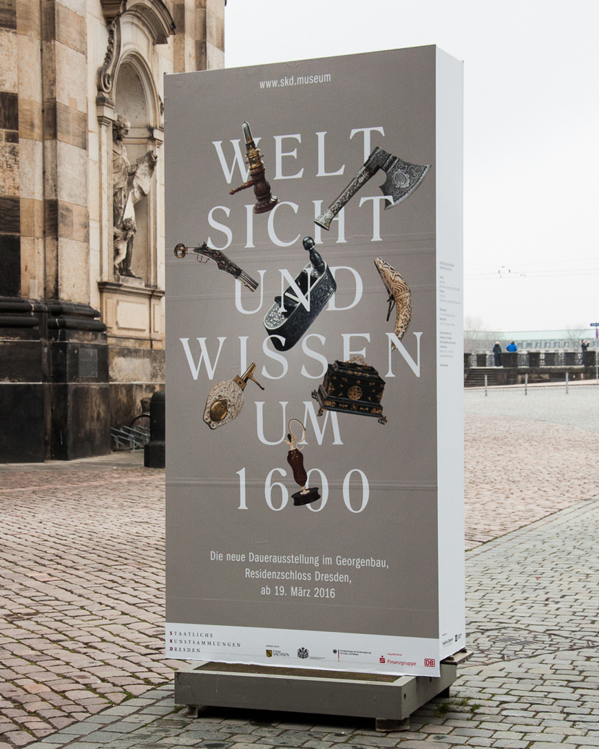 Kunstkammer_Dresden_SKD_Weltsicht_und_Wissen_Plakat_Teaser_draussen