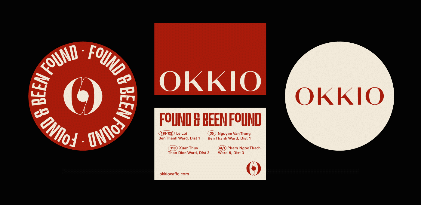 Okkio Logo auf rotem Grund