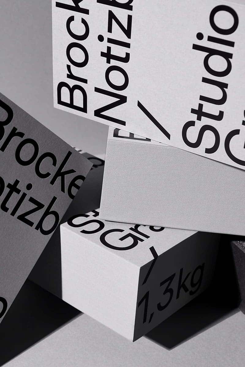 ein Stapel aus den typografischen Notizbüchern