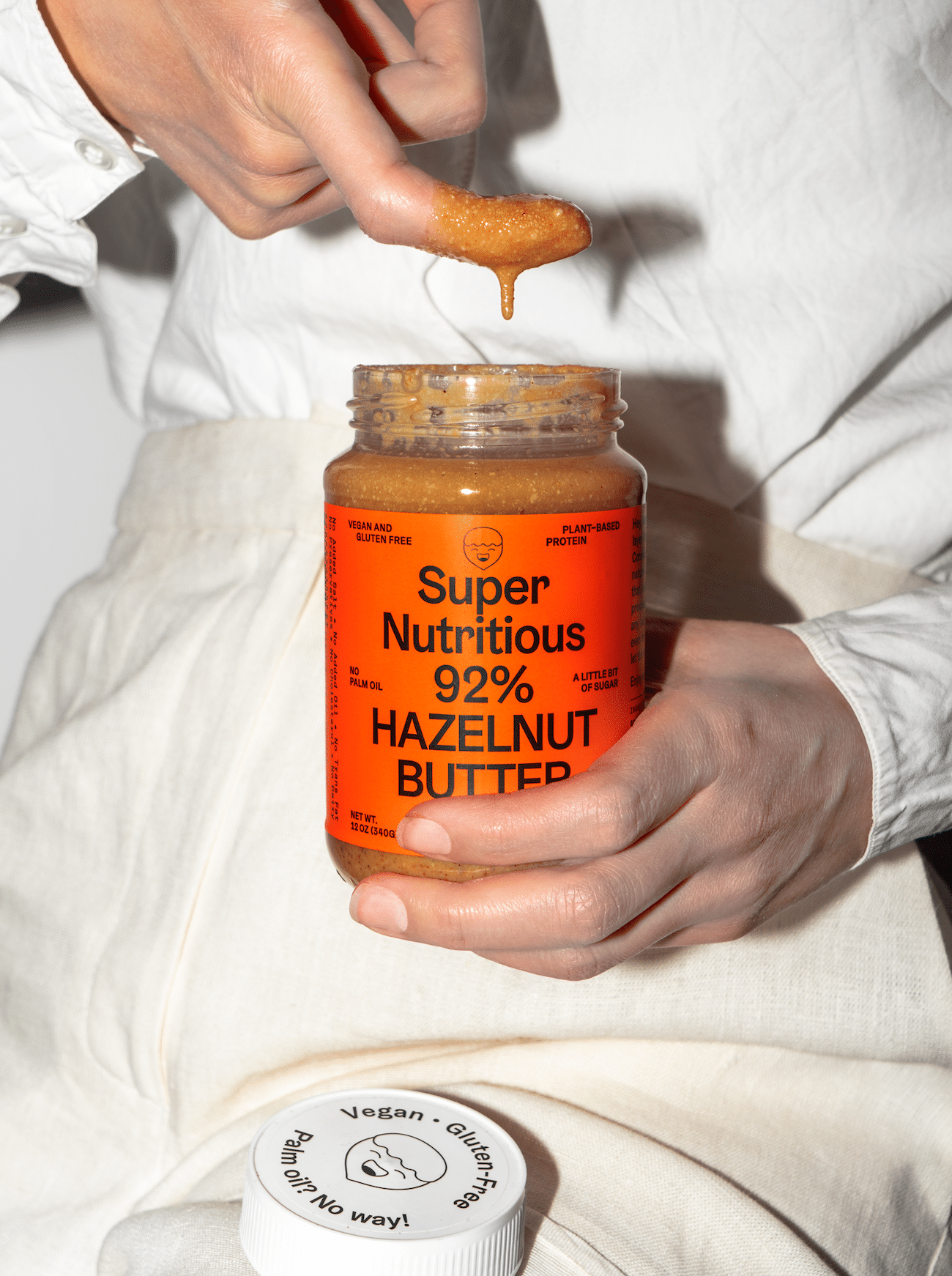 Packaging und Etikettendesign der Hazelnut Butter von Cravers-Brand