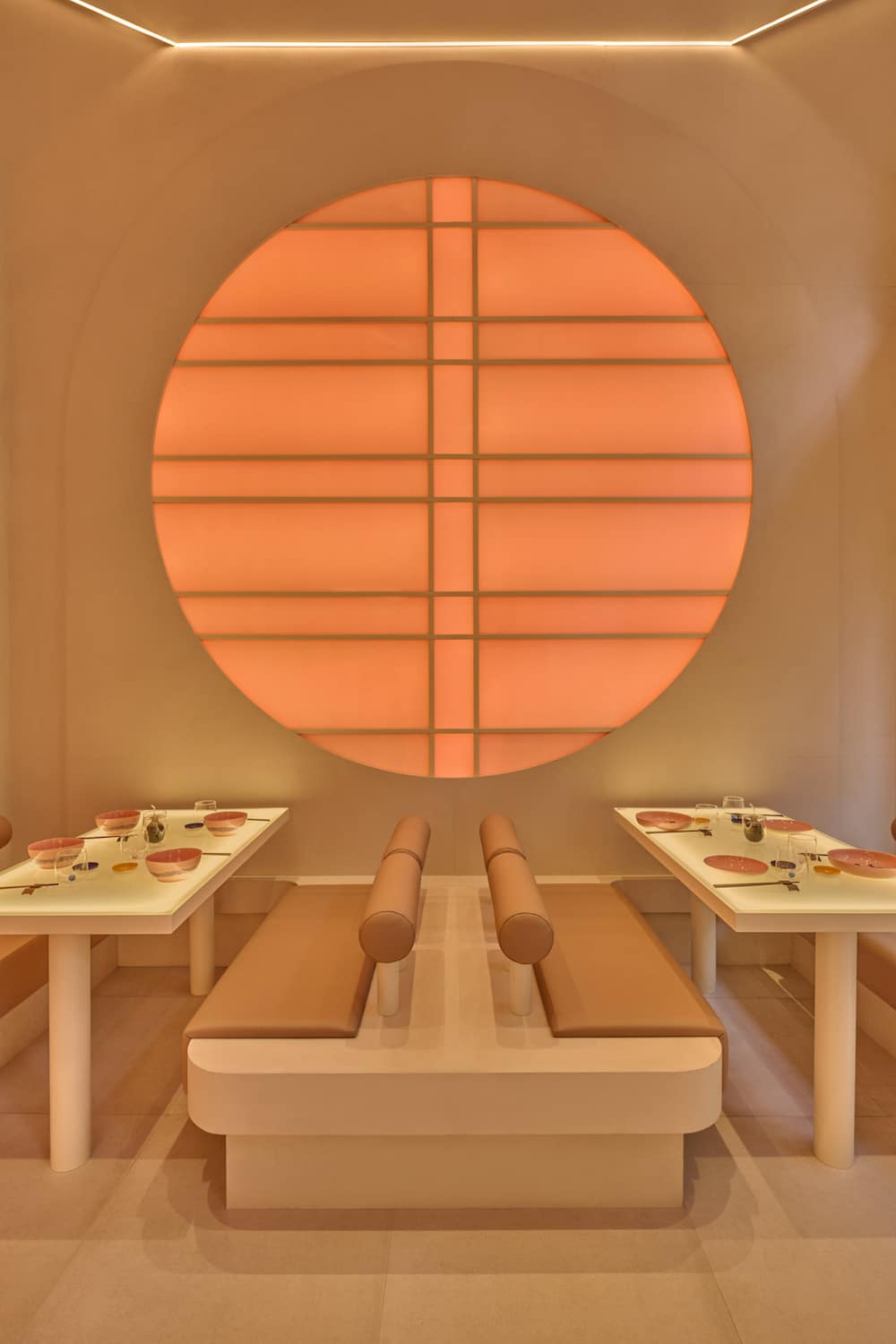 Interiordesign und Marketing für das Mailänder Sushi Restaurants Ichi Station von der Designagentur Masquespacio