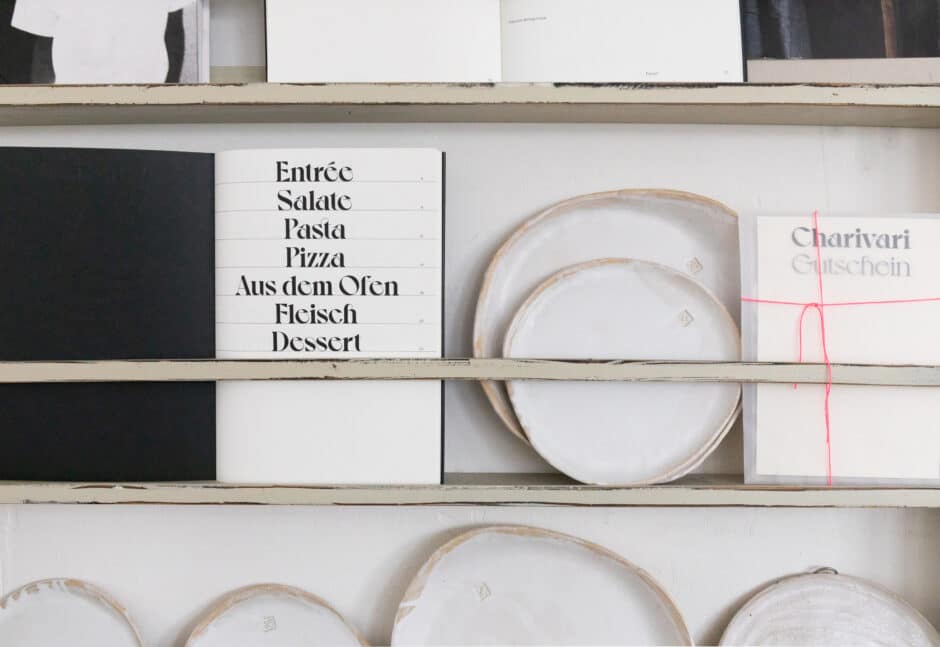 Charivari › PAGE online