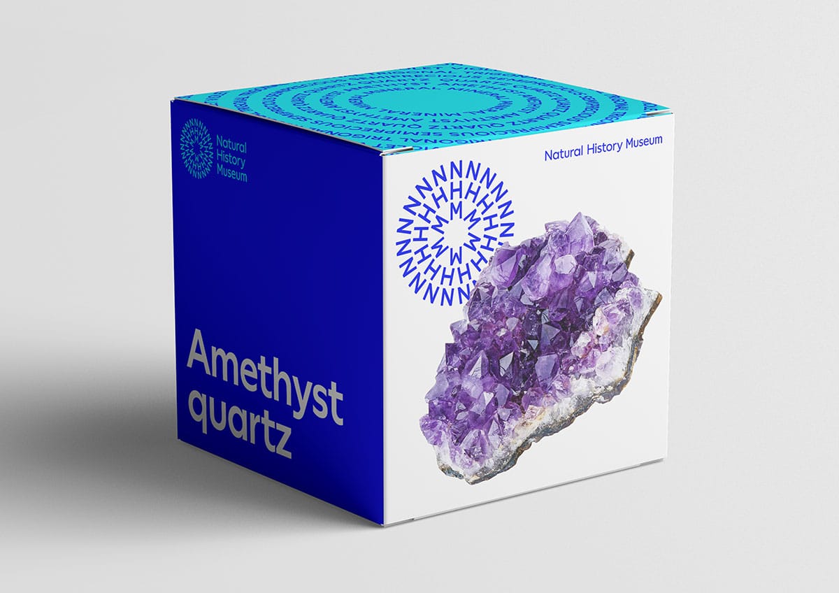Ein Packaging Design für einen Amethyst im Design des Museums