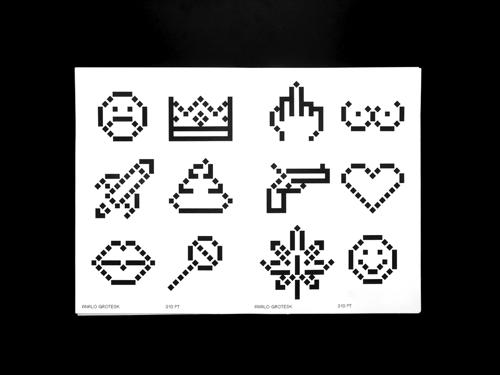 Verschiedene Bildzeichen in dem Pixelfont Analo Grotesk von Alessio Pompadura und Massimiliano Vitti