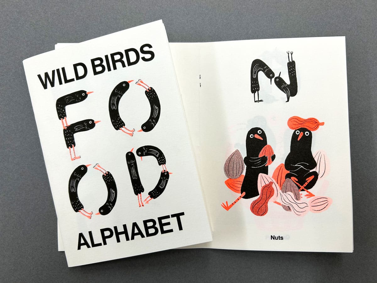 Porträt der Woche curly_mads, Wild birds alphabets (Risograph printed poster)