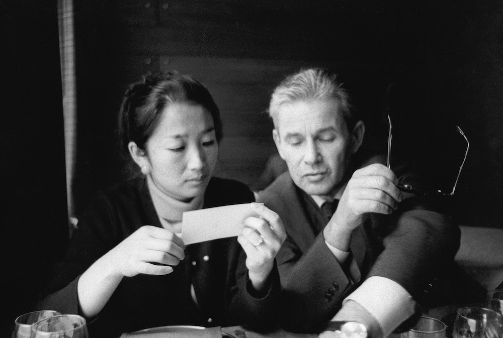 Shizuko Yoshiakwa und Josef Müller-Brockman in Zürich