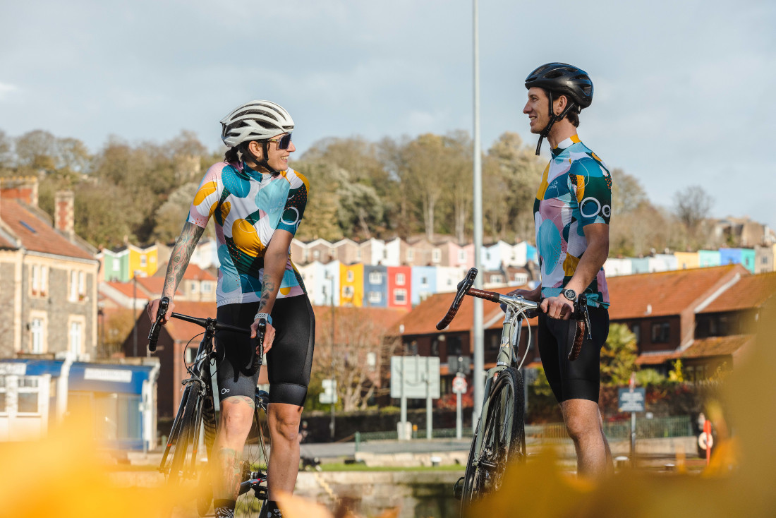 B Corp-Projekt Radtrikots für Workshops für Kinder gegen moderne Sklaverei, Beispiel für andere Shirt-Designs