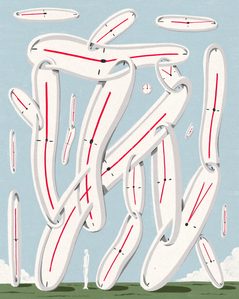 Mehrere deformierte, schwebende Uhrenformen mit roten Zeigern türmen sich ineinander. Eine kleine weiße Figur steht am Boden und blickt auf das fragile Geflecht.