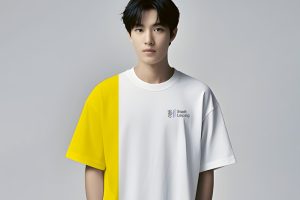 Edenspiekermann, Leipzig Case, TShirt, eine Person trägt ein T-Shirt mit dem Leipzig-Logo