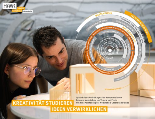 Grafisches Visual der HAWK, zwei Menschen sind neben der Grafik zu sehen, die ein Modell ansehen