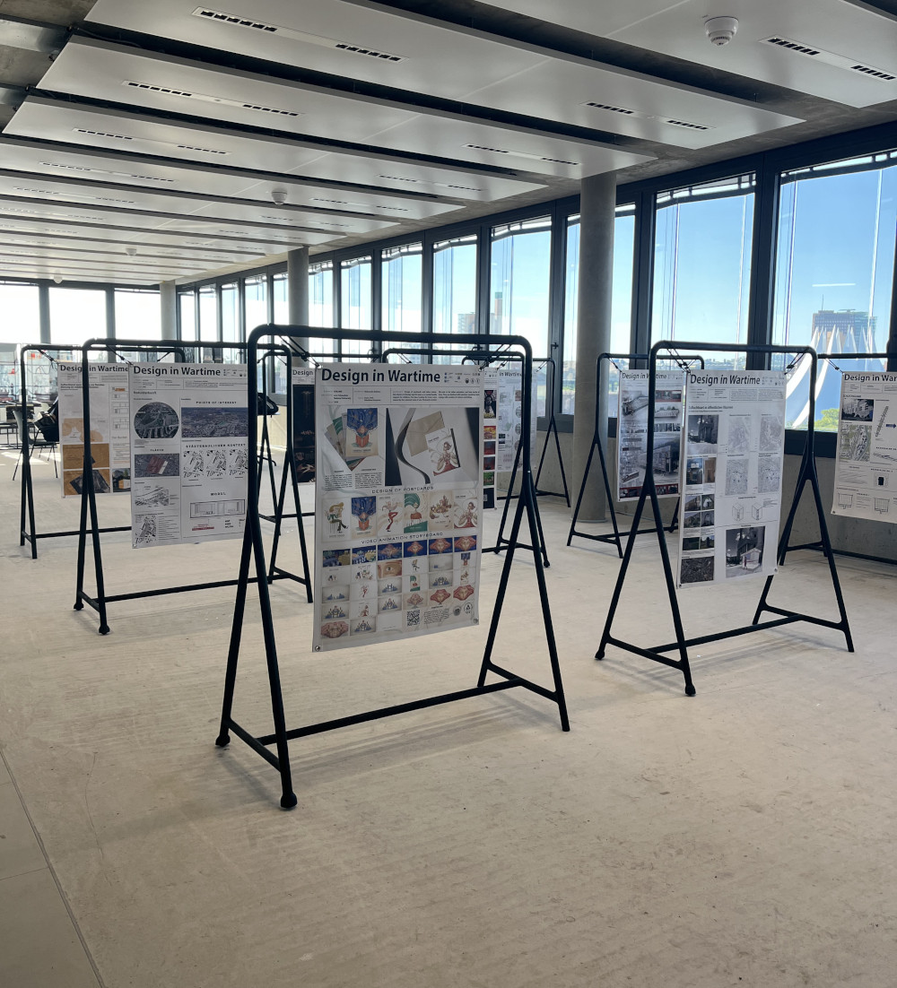 Design in Wartime Impression der Ausstellung der Berlin Design Week
